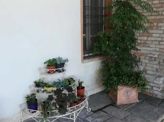 Hospitale I Mori ベッド・アンド・ブレックファスト Asola